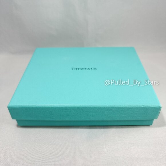 TIFFANY & CO. Classic Robins Egg Blue Jewelry Box (Approx. 6" x 5" x 1.3") - Picture 10 of 16
